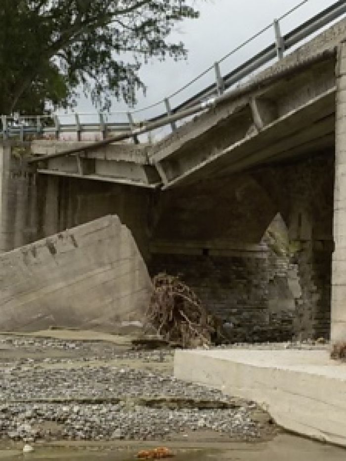 Rimane in ginocchio il ponte di Bruzzano Zeffirio...