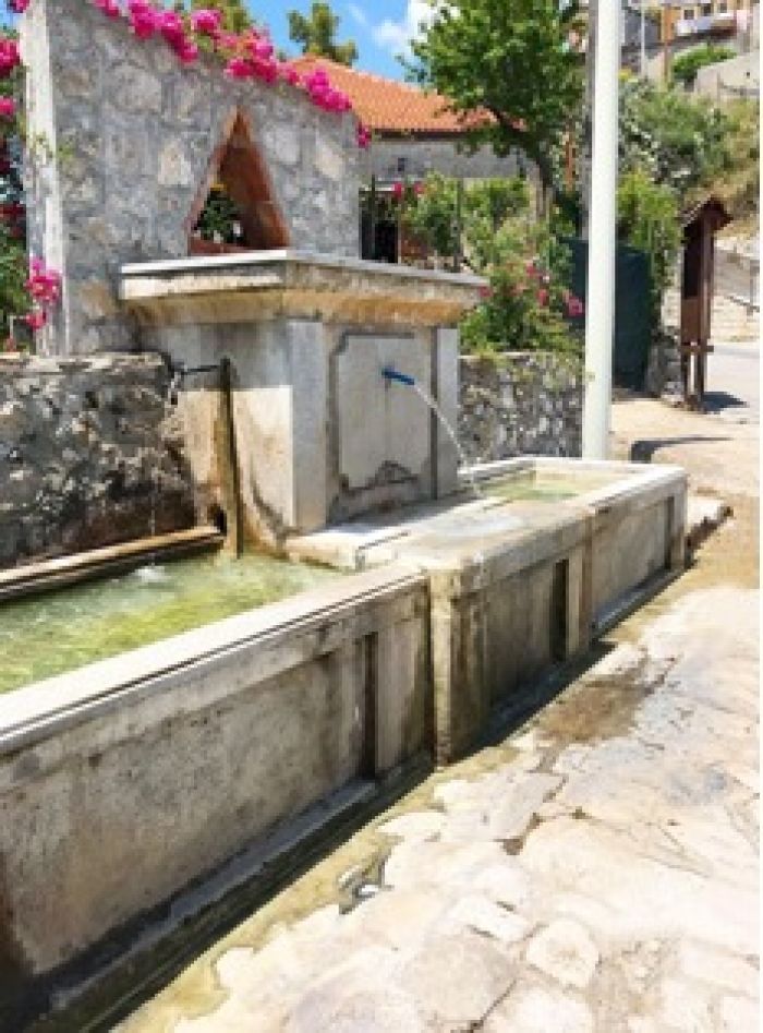 La Fontana di Sant&#039;Anna a Staiti