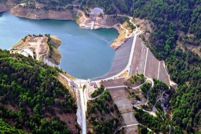 E Reggio si prese anche l&#039;acqua