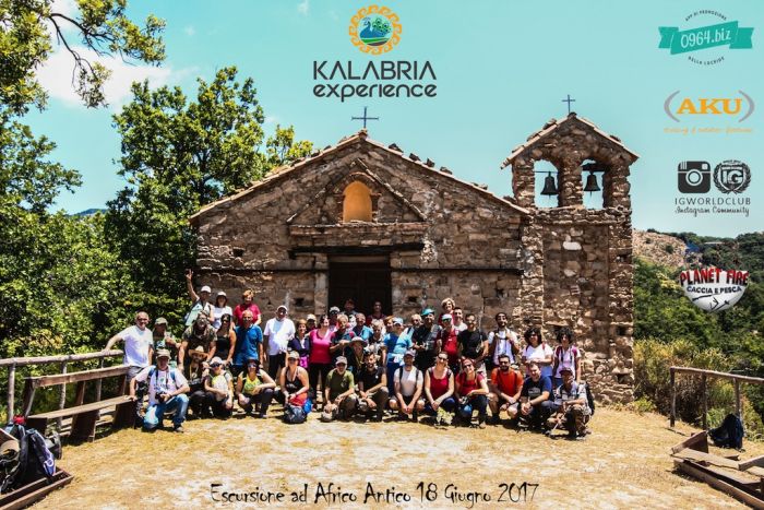 Kalabria Experience: escursione ad Africo antica col poeta Gianni Favasuli (video)